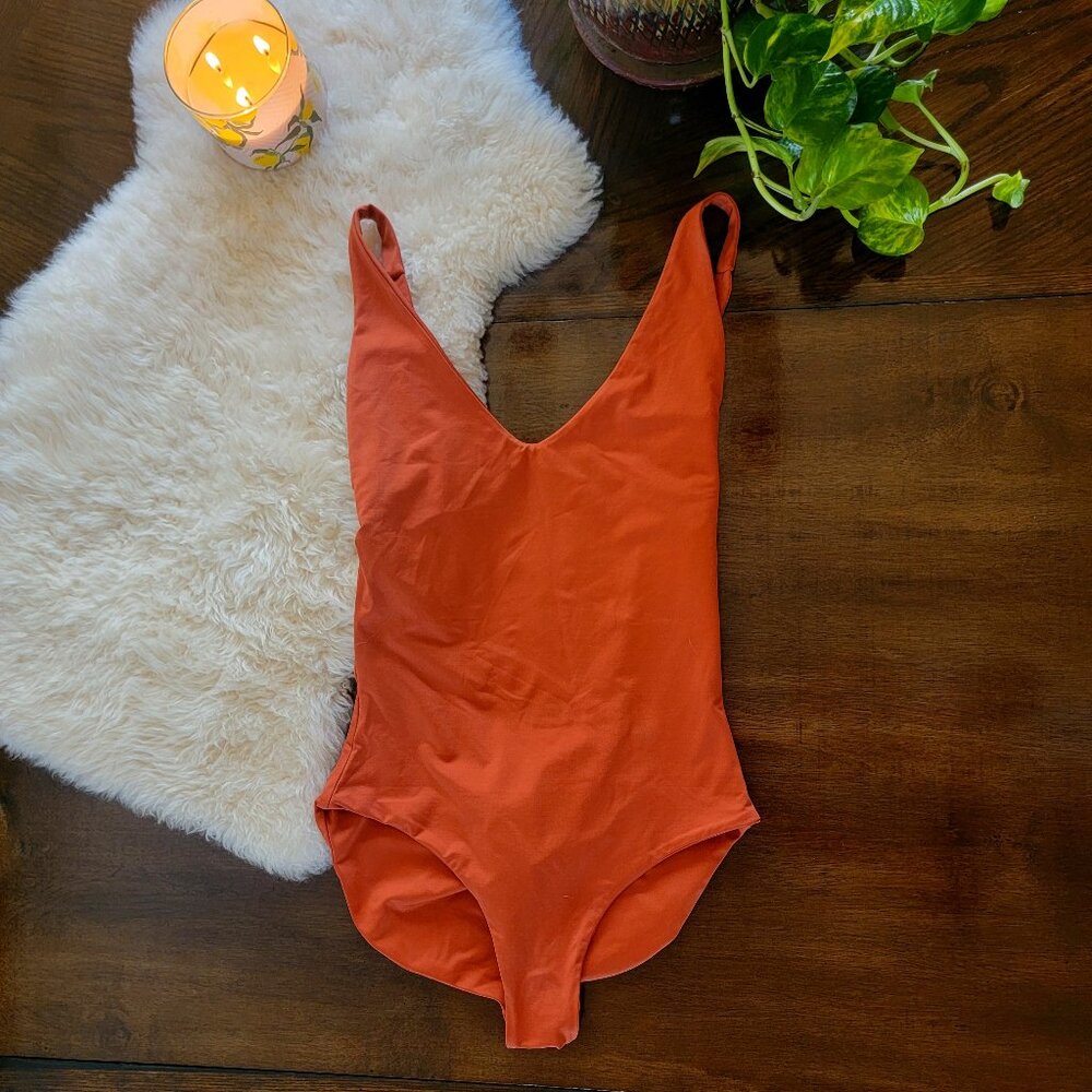 Londre Bodywear The Minimalist in Clay
